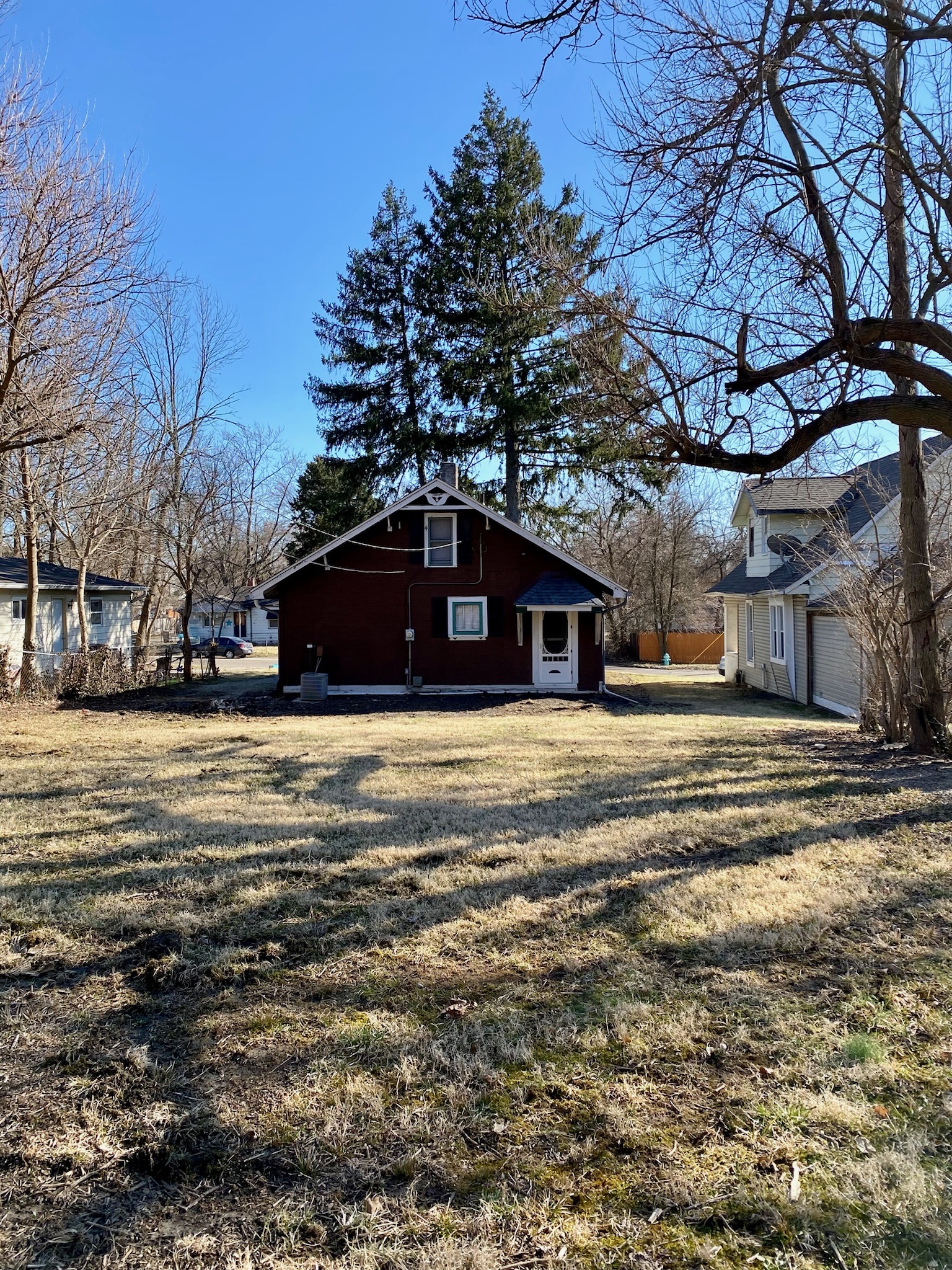 Burgess property photo 11