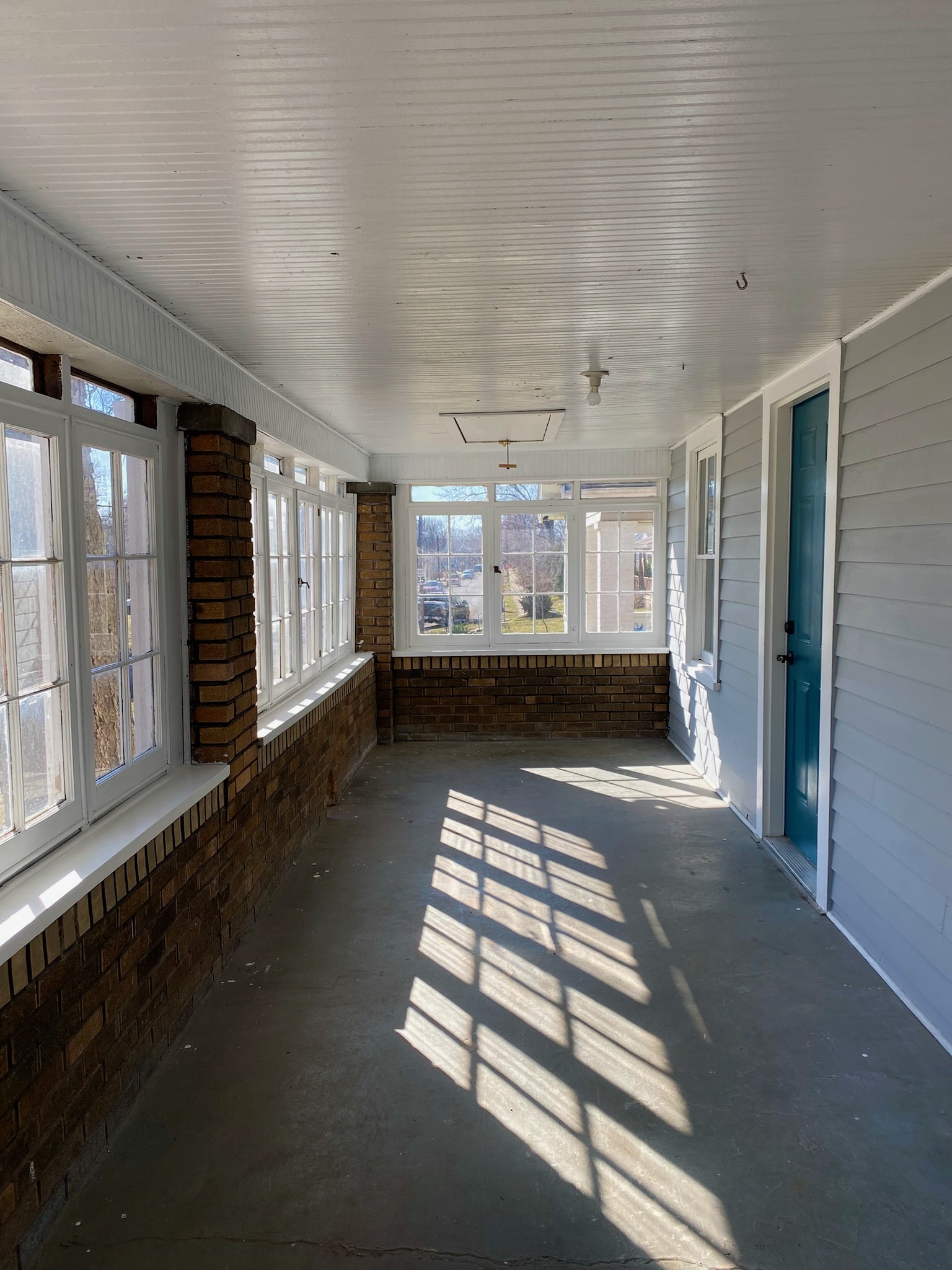 Burgess property photo 5