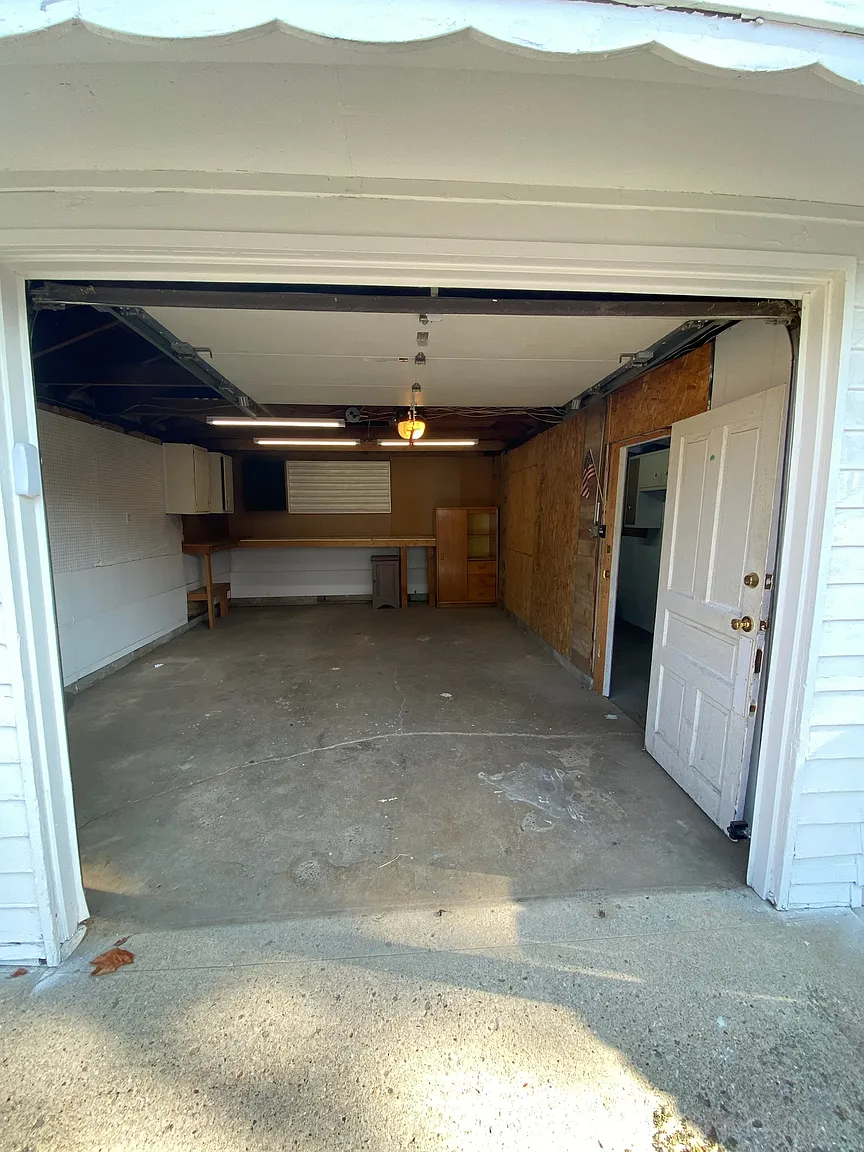 English property photo 12