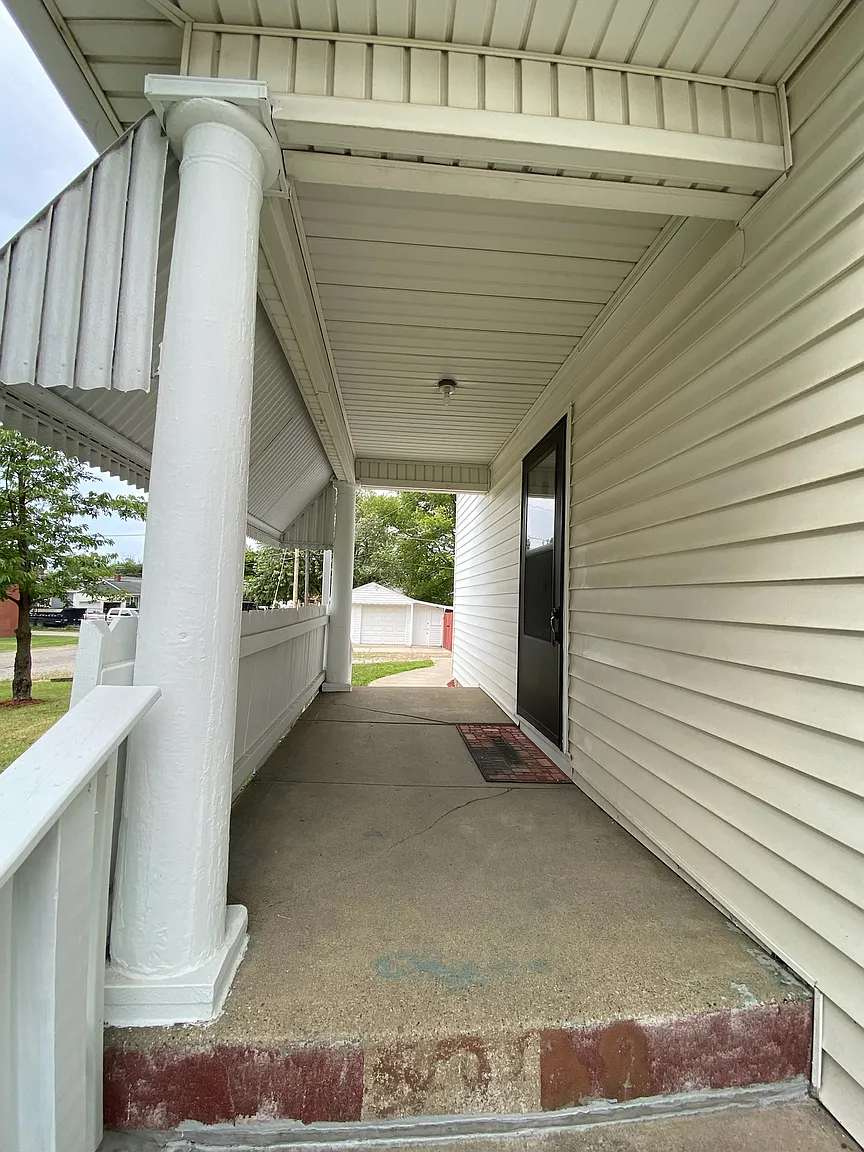 English property photo 2