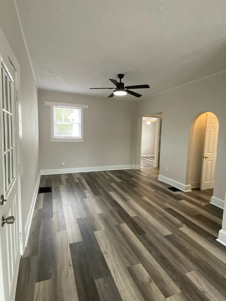 English property photo 4